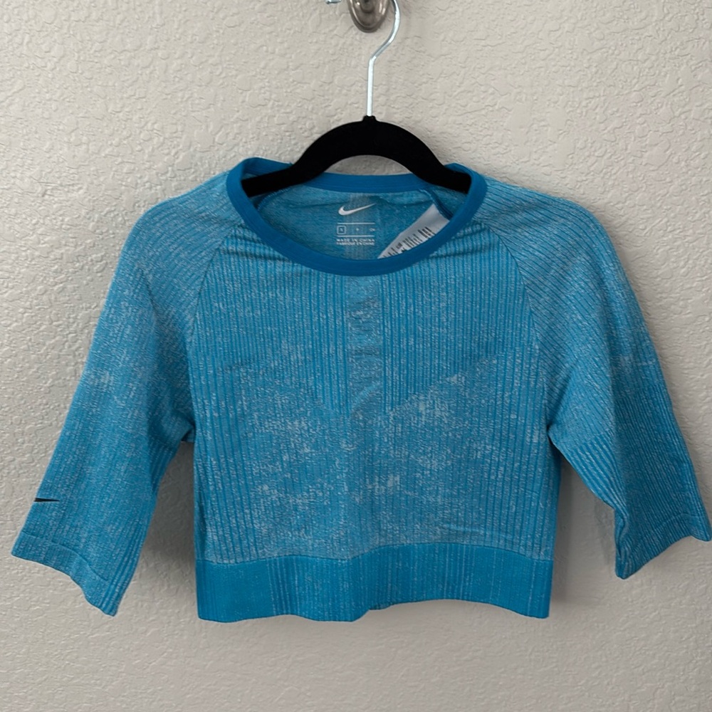 NIKE City Ready Seamless Knit Training Crop Top Blue Women's Size S